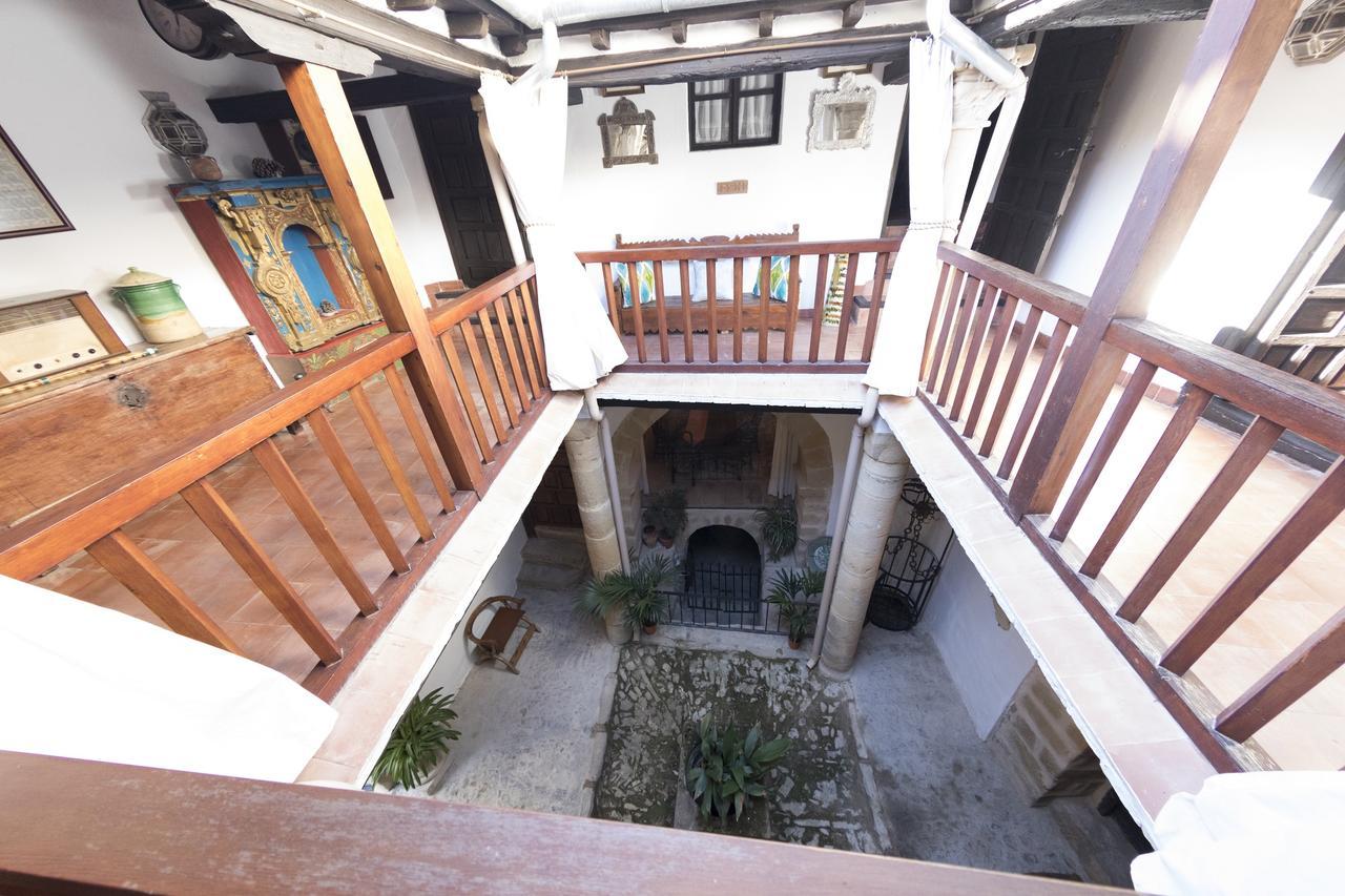 Palacete Sol De Mayo 우베다 외부 사진